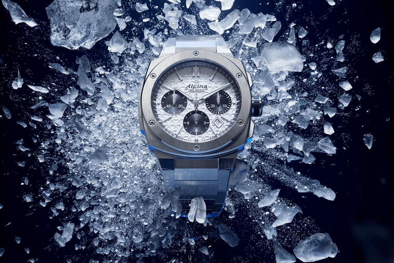 Đồng hồ Alpina Alpiner Extreme Chronograph 1 Kỳ Lân Luxury 03 alpiner extreme chronograph min Đồng hồ Alpina Alpiner Extreme Chronograph