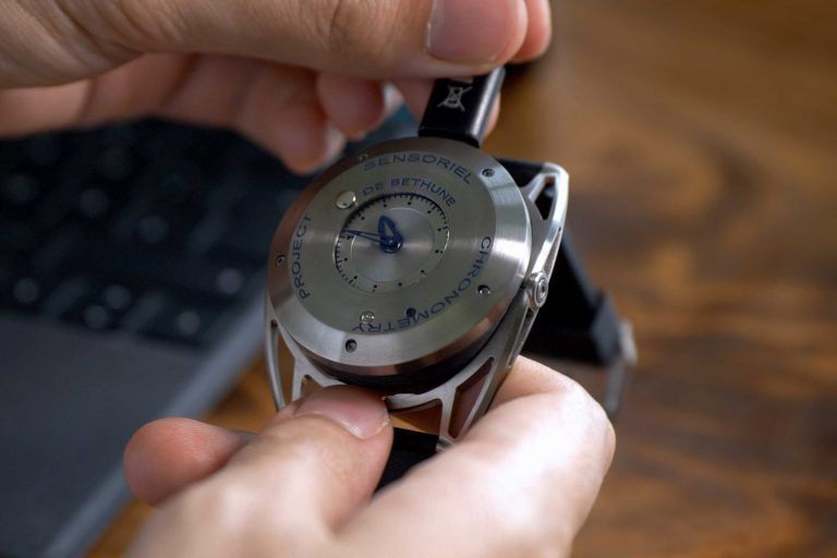 Kỳ Lân Luxury 05 de bethune sensoriel chronometry project 1920x1280 1 Cá nhân hóa đồng hồ của De Bethune đã được nâng cấp