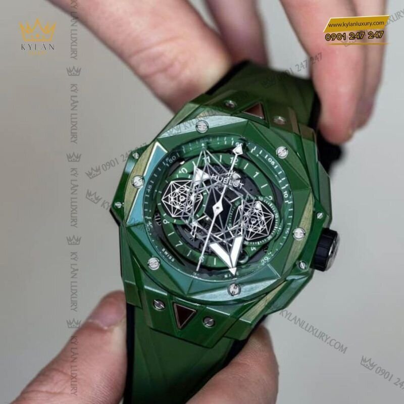 Kỳ Lân Luxury 2 89d1d172 e528 4786 9c6f b25aac9a7a64 2 Đồng hồ Hublot Big Bang Sang Bleu Ii Green Ceramic 45mm