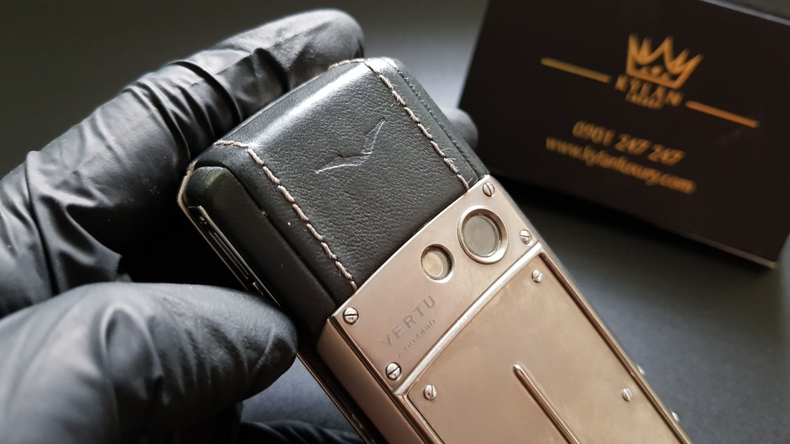 Kỳ Lân Luxury 20200327 173227 scaled Vertu Ascent Ti classic đầu đời đẹp 95%