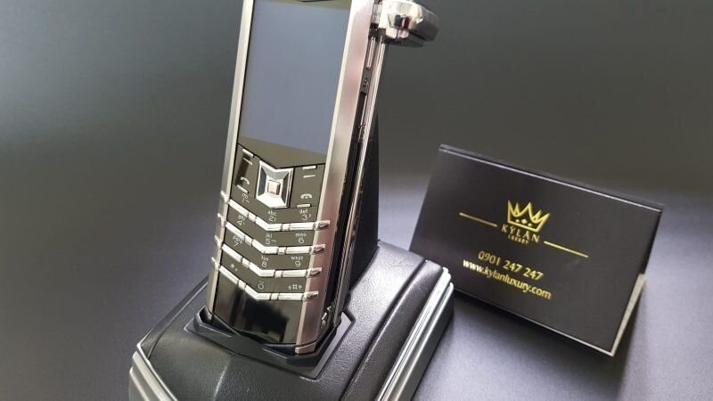 Kỳ Lân Luxury 20200327 174221 scaled 1 Vertu Signature S thép nguyên zin bọc da đen kèm dock cực độc