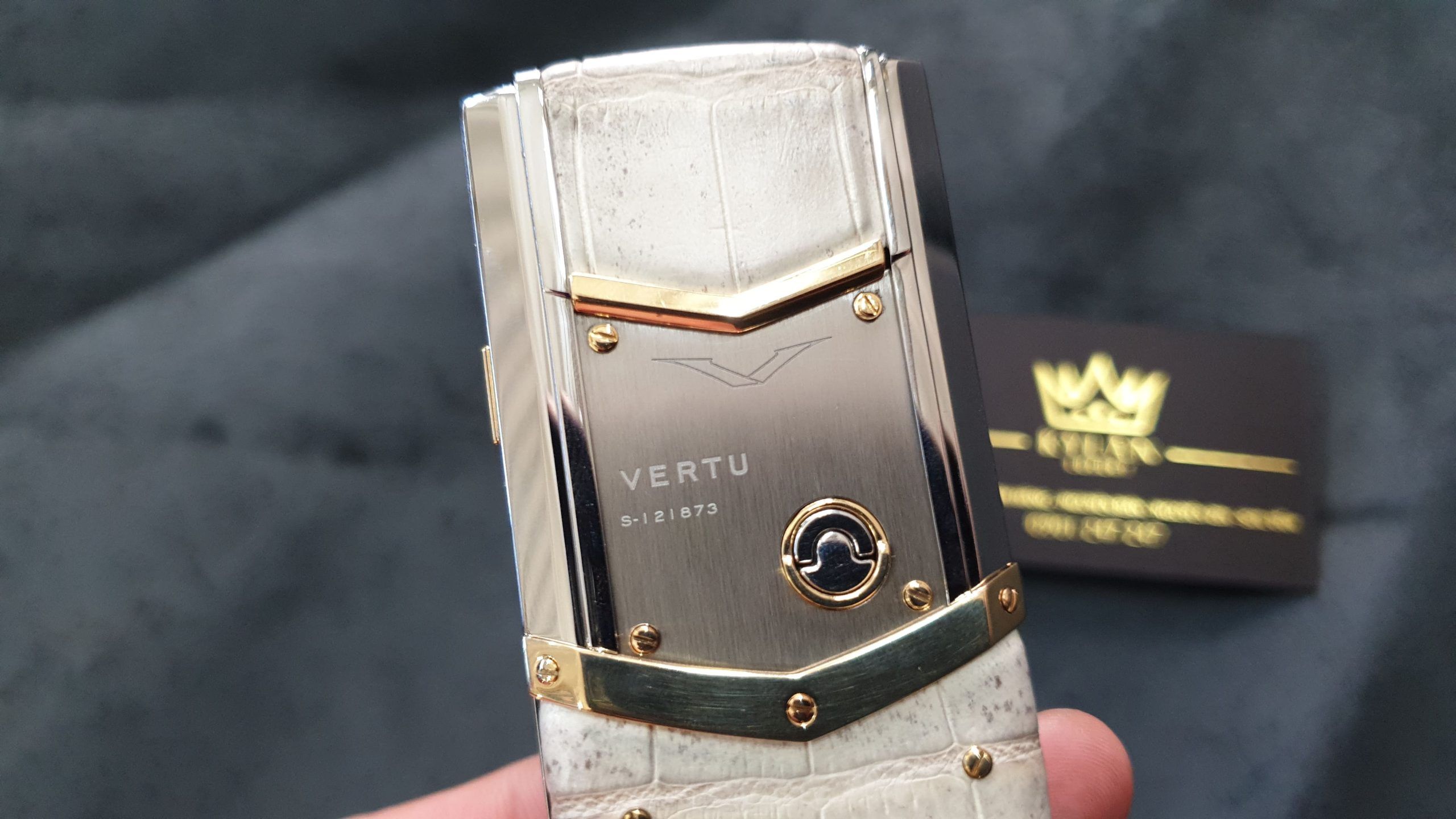 Kỳ Lân Luxury 20200404 152241 scaled Lịch sử thương hiệu Vertu - Từ đỉnh cao xuống vực thẳm (phần 2)