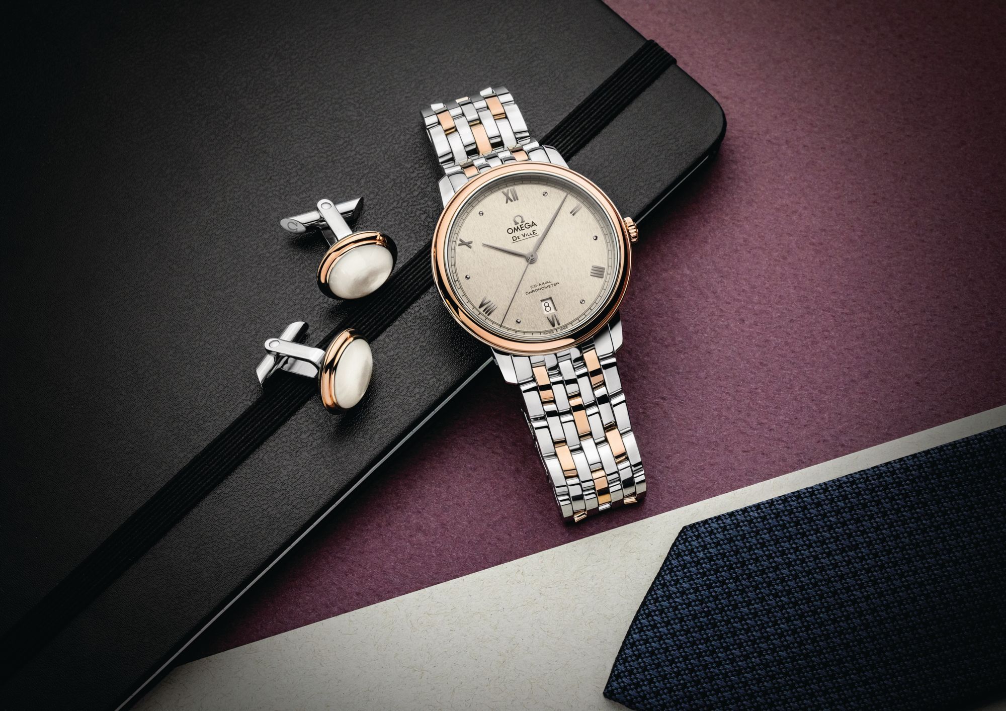 Kỳ Lân Luxury 29170158 omega 42420402009001 amb preview maxwidth 2000 maxheight 2000 ppi 300 quality 100 article 2000x1414 1 Điểm danh các mẫu đồng hồ được ra mắt trong tháng 4 năm 2021