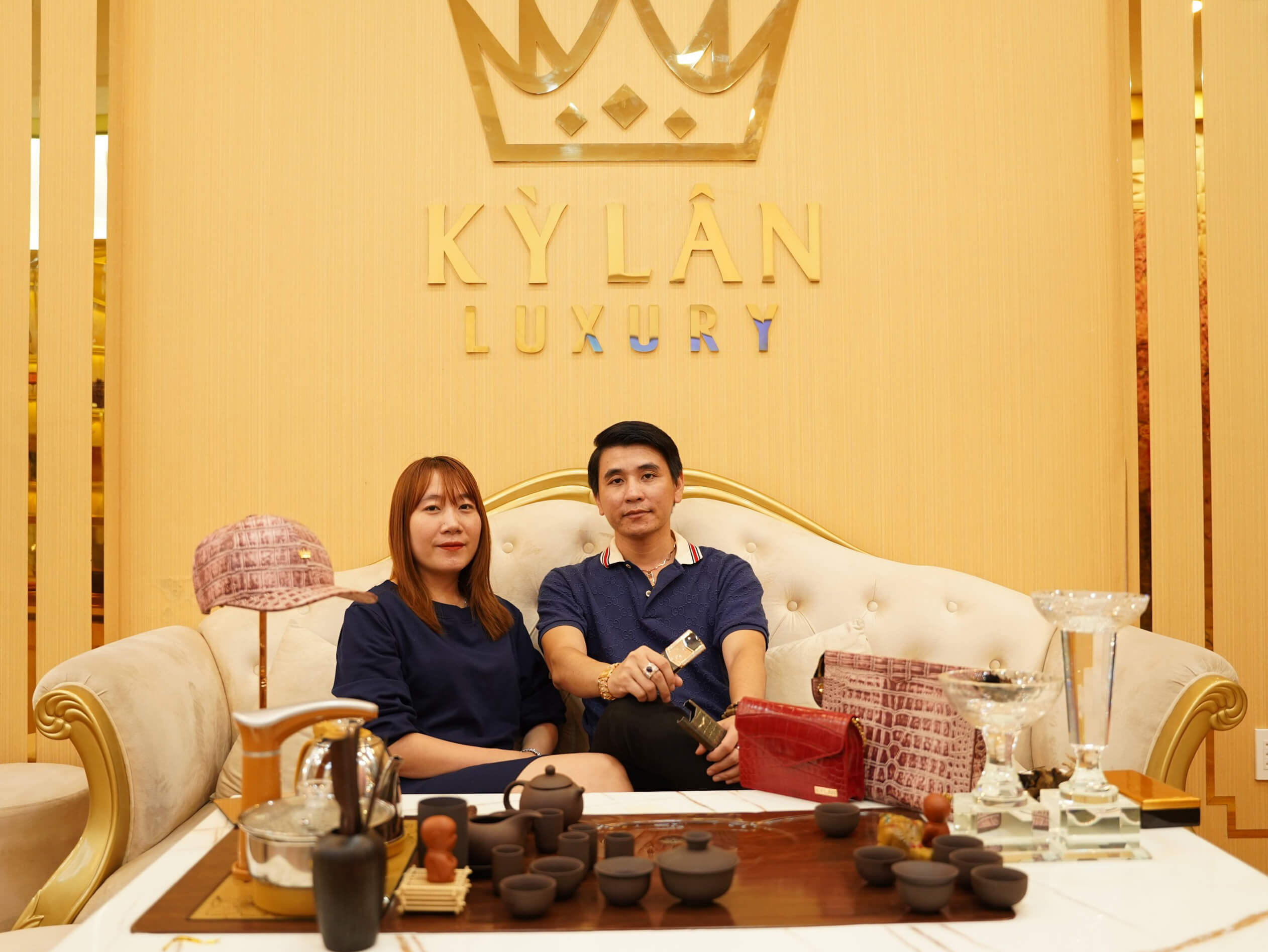 Kỳ Lân Luxury 3 goi y qua tang 83 vua dang cap vua tinh te tu ky lan luxury 1 3 GỢI Ý QUÀ TẶNG 8/3 VỪA ĐẲNG CẤP VỪA TINH TẾ TỪ KỲ LÂN LUXURY