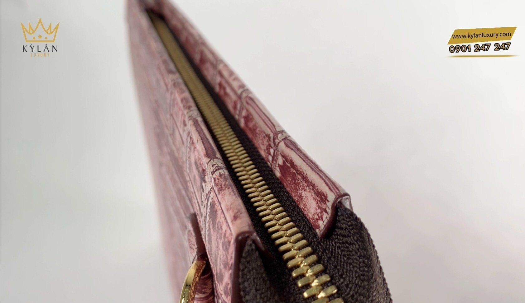 Kỳ Lân Luxury 553d69819d05515b081436 Túi da cá sấu alligator đỏ hồng