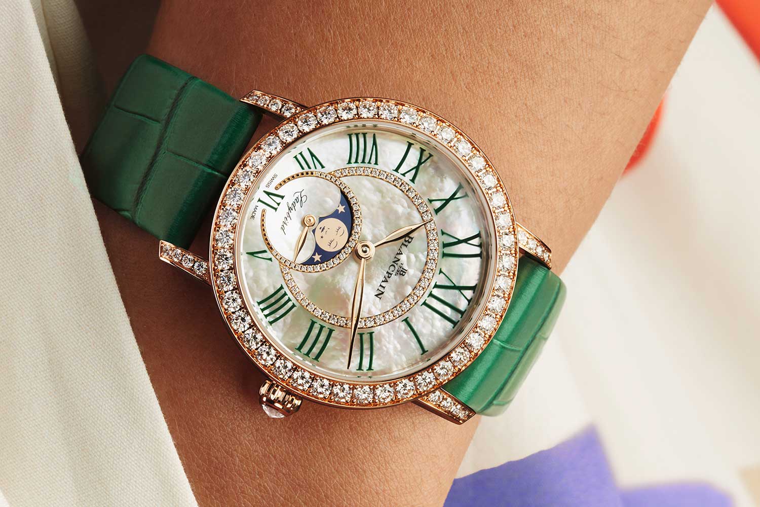 Đồng hồ Ladybird Colors Small Seconds và Moon Phase mới của Blancpain