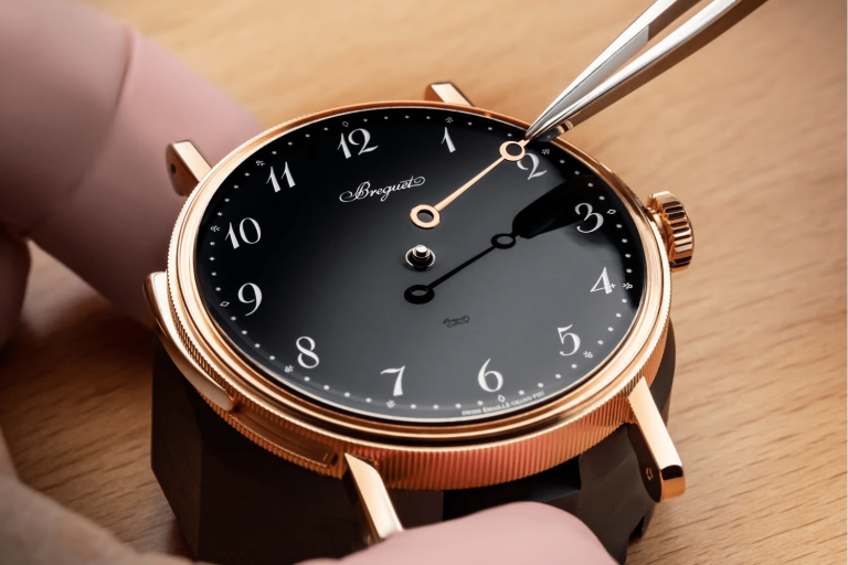 Kỳ Lân Luxury breguet classique 7637 repetition minutes rose gold dial 2 min Đồng hồ Breguet Classique 7637 Répétition tráng men