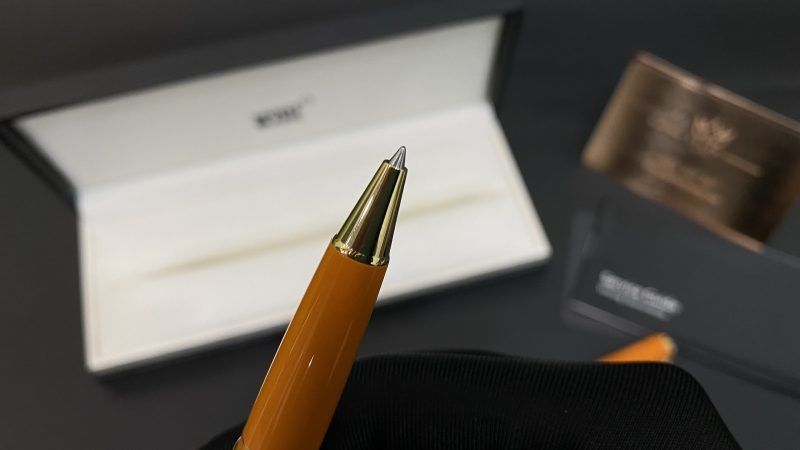 Kỳ Lân Luxury but montblanc pix orange rollerball pen 119902 8 1 1 Bút Montblanc PIX Orange Rollerball Pen 119902