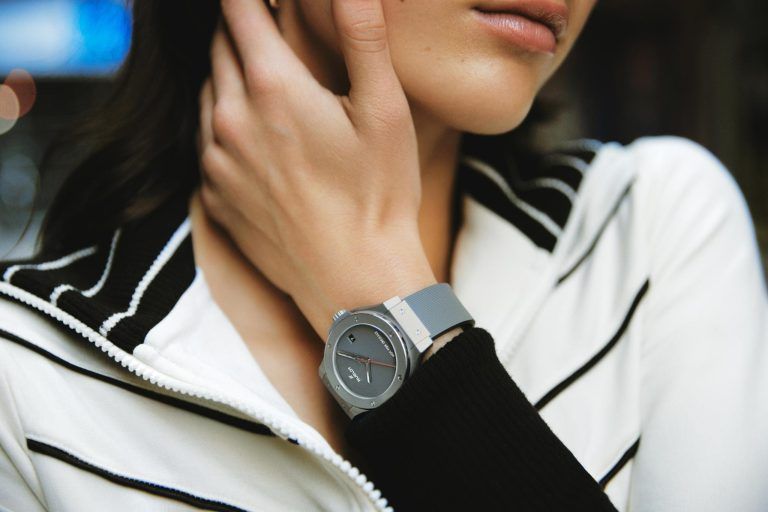 Kỳ Lân Luxury classic fusion titanium limited edition for hodinkee 2 Đồng hồ Hublot Classic Fusion Titanium Hodinkee