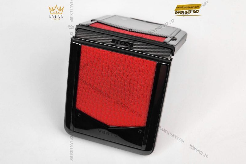 Kỳ Lân Luxury dien thoai man hinh gap vertu ironflip raspberry red calfskin 13 scaled 1 Điện thoại màn hình gập Vertu Ironflip Raspberry Red Calfskin