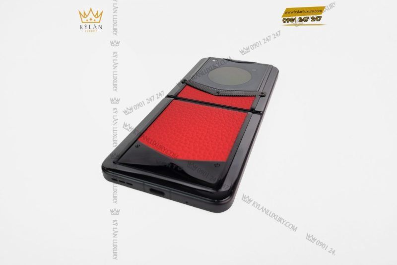 Kỳ Lân Luxury dien thoai man hinh gap vertu ironflip raspberry red calfskin 7 scaled 1 Điện thoại màn hình gập Vertu Ironflip Raspberry Red Calfskin