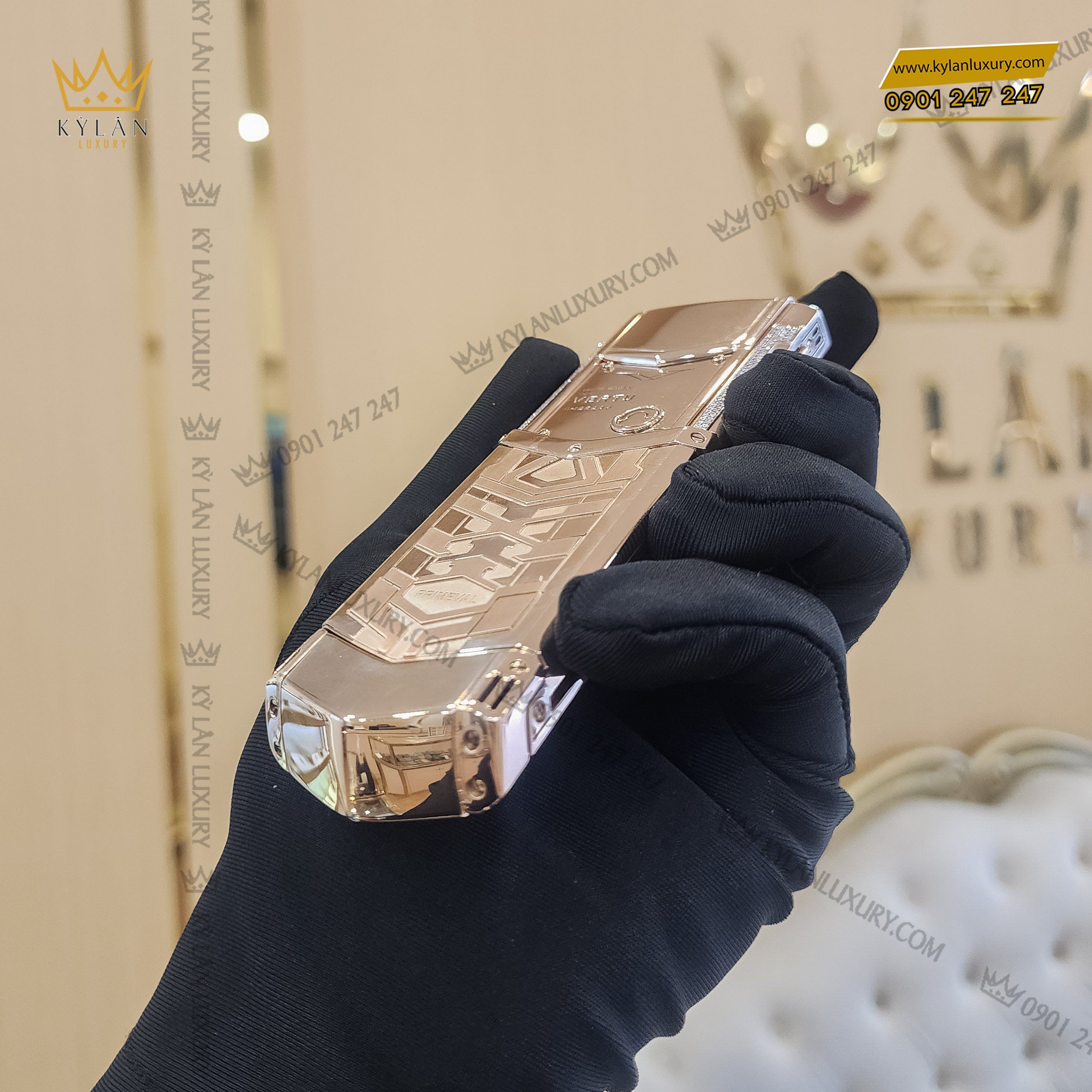 Kỳ Lân Luxury dien thoai vertu signature s full gold ziczac mix diamond 8 2 Điện thoại Vertu Signature S Full Gold Ziczac Mix Diamond