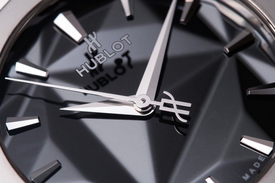 Kỳ Lân Luxury do ng ho hublot classic fusion orlinski titanium 40mm 550 ns 1800 rx orl19 3 jpeg Đồng Hồ Hublot Classic Fusion Orlinski Titanium 40mm 550.NS.1800.RX.ORL19