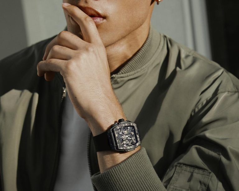 Kỳ Lân Luxury do ng ho hublot spirit of bing bang ceramic carbon beige camo 42mm5 Đồng hồ Hublot Spirit Of Bing Bang Ceramic Carbon Beige Camo 42mm