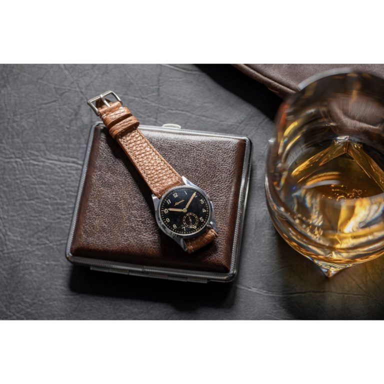 Kỳ Lân Luxury dong ho alpina tpt 408 mot cai ten kha cu nhung lai moi 4 Đồng hồ Alpina TPT 408 một cái tên khá cũ nhưng lại mới