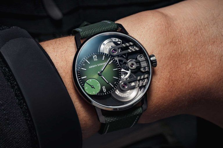 Kỳ Lân Luxury dong ho armin strom gravity equal force p 1 Đồng hồ Armin Strom Gravity Equal Force P.03
