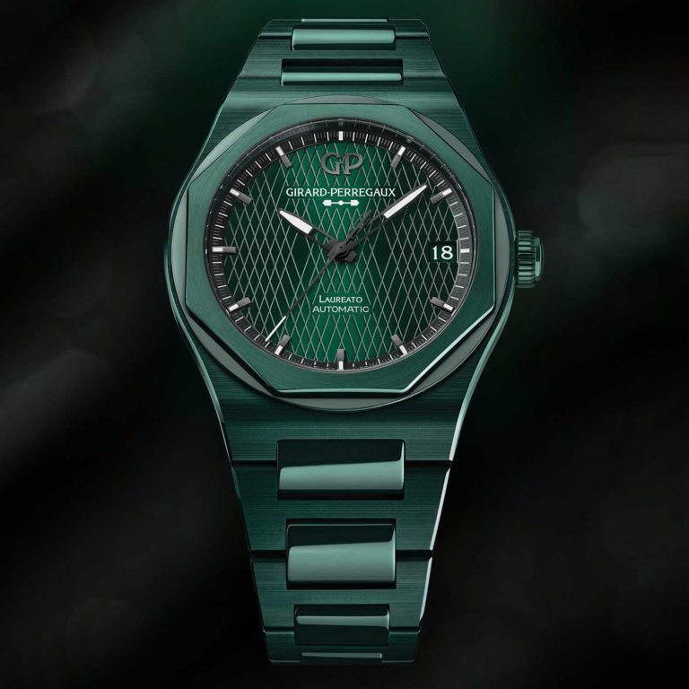 Đồng hồ Aston Martin gốm xanh Girard-Perregaux Laureato 1 Kỳ Lân Luxury dong ho aston martin gom xanh girard perregaux laureato 5 Đồng hồ Aston Martin gốm xanh Girard-Perregaux Laureato