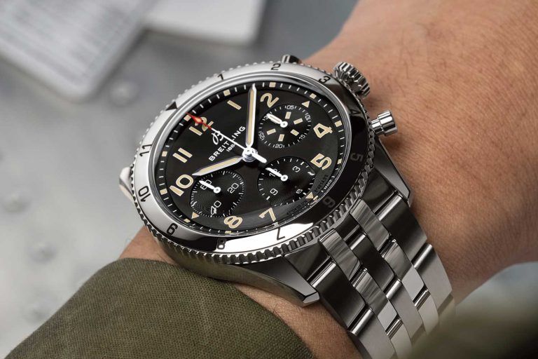 Kỳ Lân Luxury dong ho bam gio avi co dien 42 p 51 mustang 1 Bộ sưu tập Breitling Classic AVI với bộ vỏ 42mm