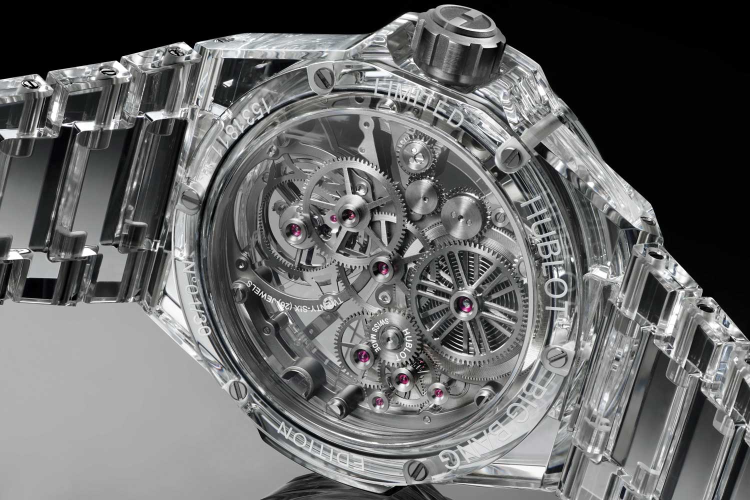 Đồng hồ Big Bang Integral Tourbillon Full Sapphire của Hublot