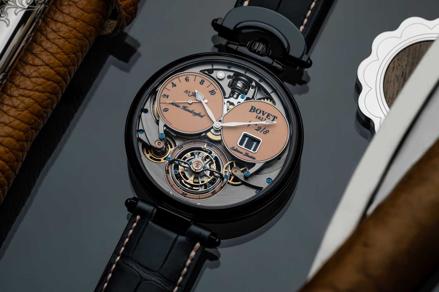 Kỳ Lân Luxury dong ho bovet 1822 virtuoso viii chapter two chi 8 chiec duoc san xuat 1 Đồng hồ Bovet 1822 Virtuoso VIII Chapter Two chỉ 8 chiếc được sản xuất
