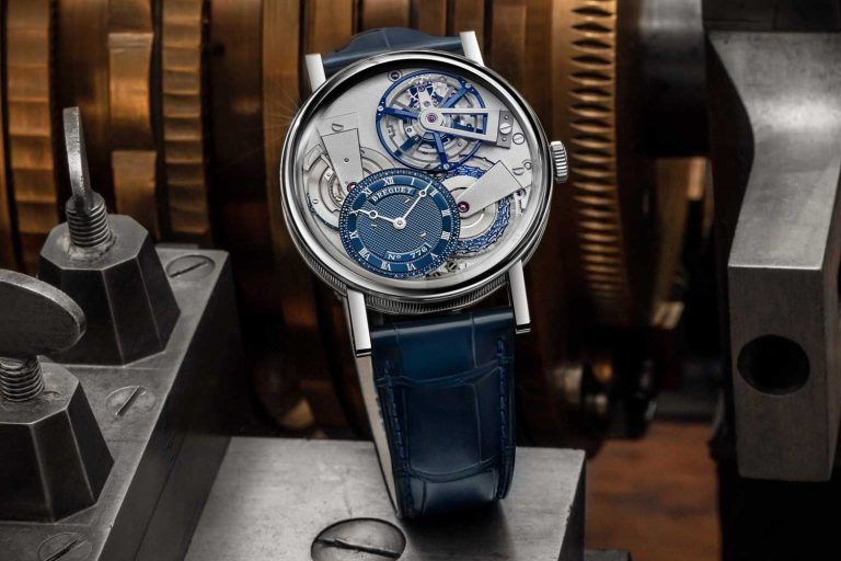 Kỳ Lân Luxury dong ho breguet tradition quantieme retrograde 7597 va 7047 4 Đồng hồ Breguet Tradition Quantième Rétrograde 7597 và 7047