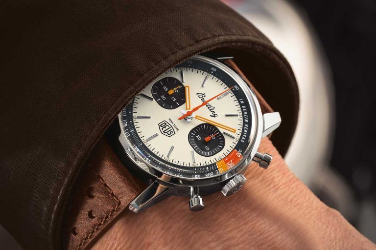 Kỳ Lân Luxury dong ho breitling top time deus limited edition 3 Đồng hồ Breitling Top Time Deus Limited Edition