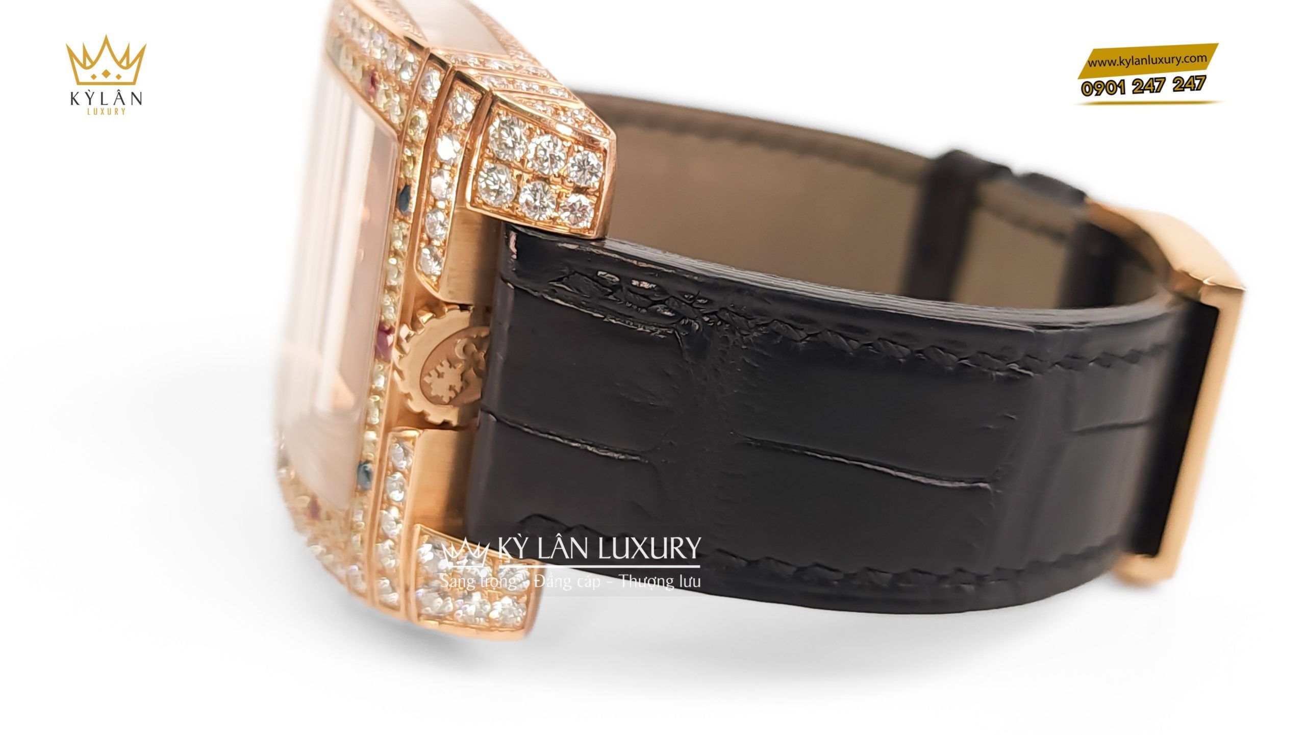 Kỳ Lân Luxury dong ho corum golden bridge 14 scaled Đồng hồ Corum Golden Bridge