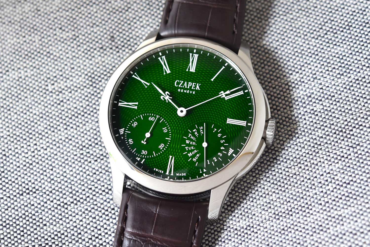 Kỳ Lân Luxury dong ho czapek cie quai des bergues in emerald Đồng hồ Czapek & Cie Quai des Bergues in Emerald