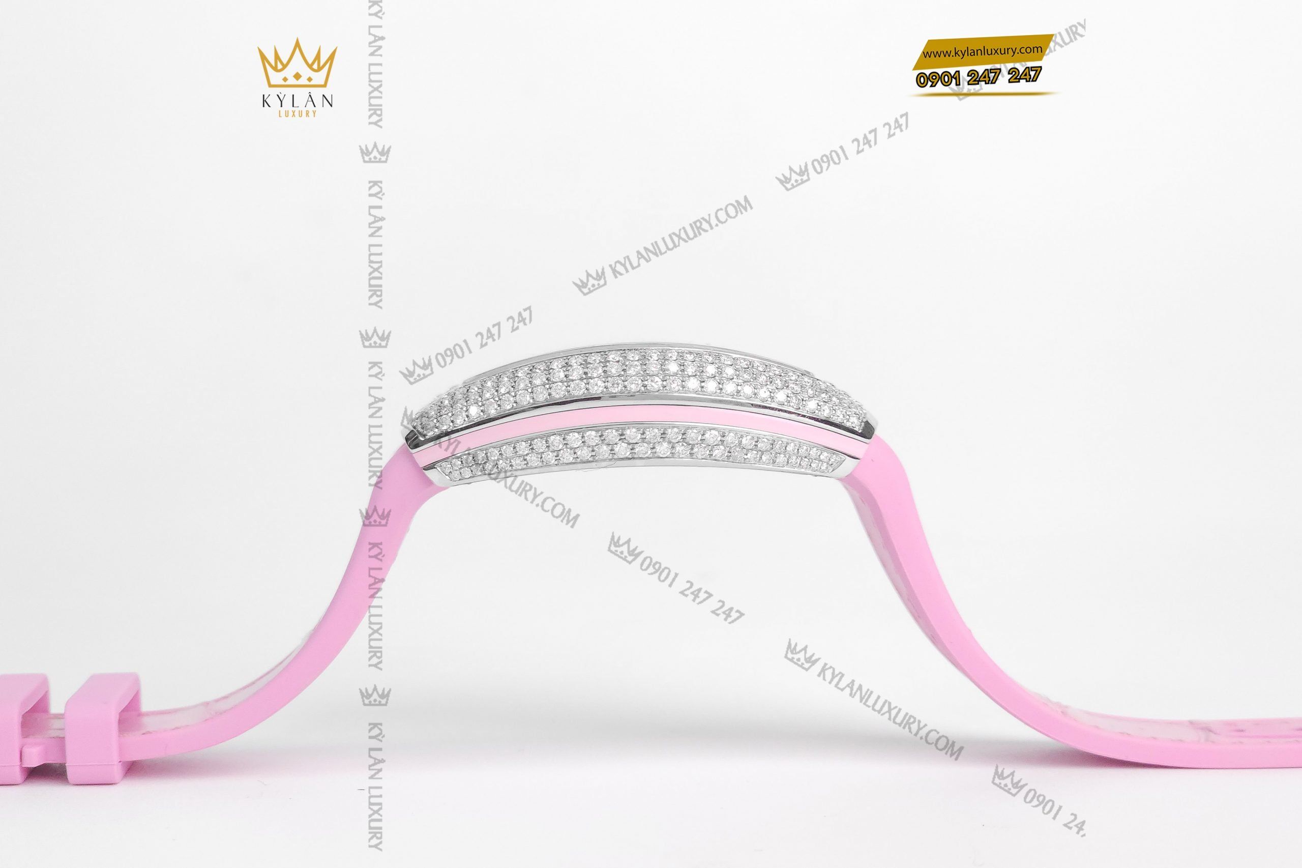 Kỳ Lân Luxury dong ho franck muller vanguard lady v32 pink full diamonds 11 scaled Đồng hồ Franck Muller Vanguard Lady V32 Pink Full Diamonds