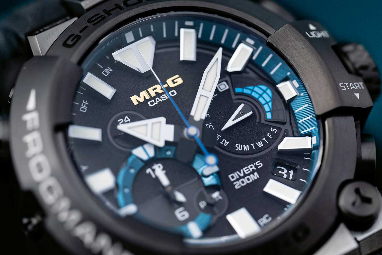 Đồng hồ G-Shock MRG-BF1000 “Người ếch”