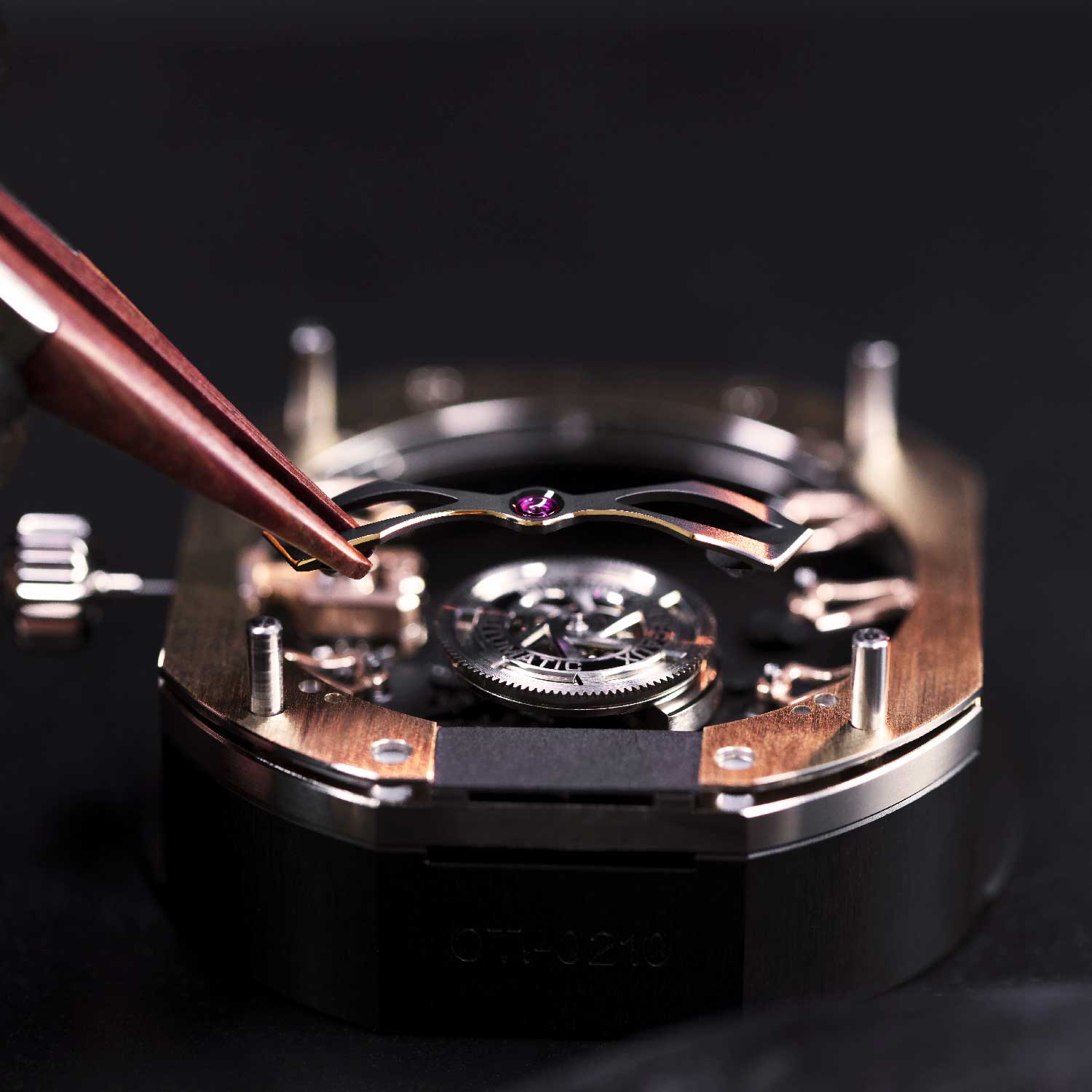 Đồng hồ Girard Perregaux Tourbillon với ba cây cầu bay
