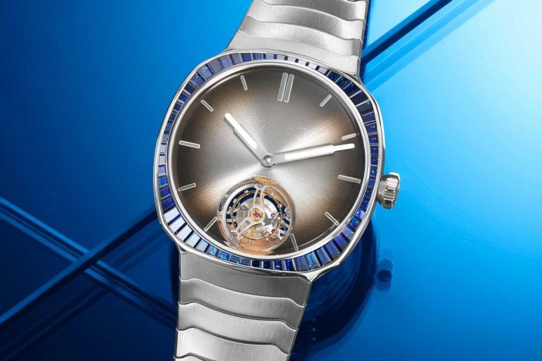 Kỳ Lân Luxury dong ho h moser cie tourbillon bucherer blue 2 Đồng hồ H. Moser & Cie. Tourbillon Bucherer Blue