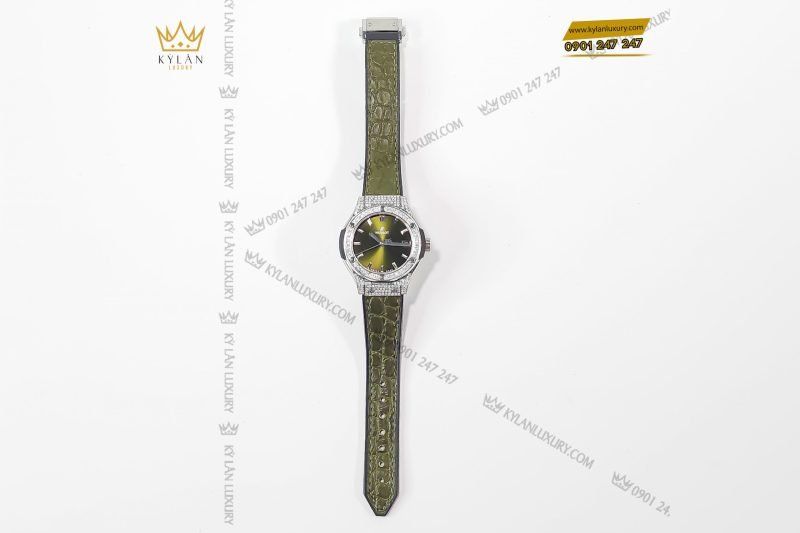 Đồng hồ Hublot Classic Fusion Green Pave 33mm