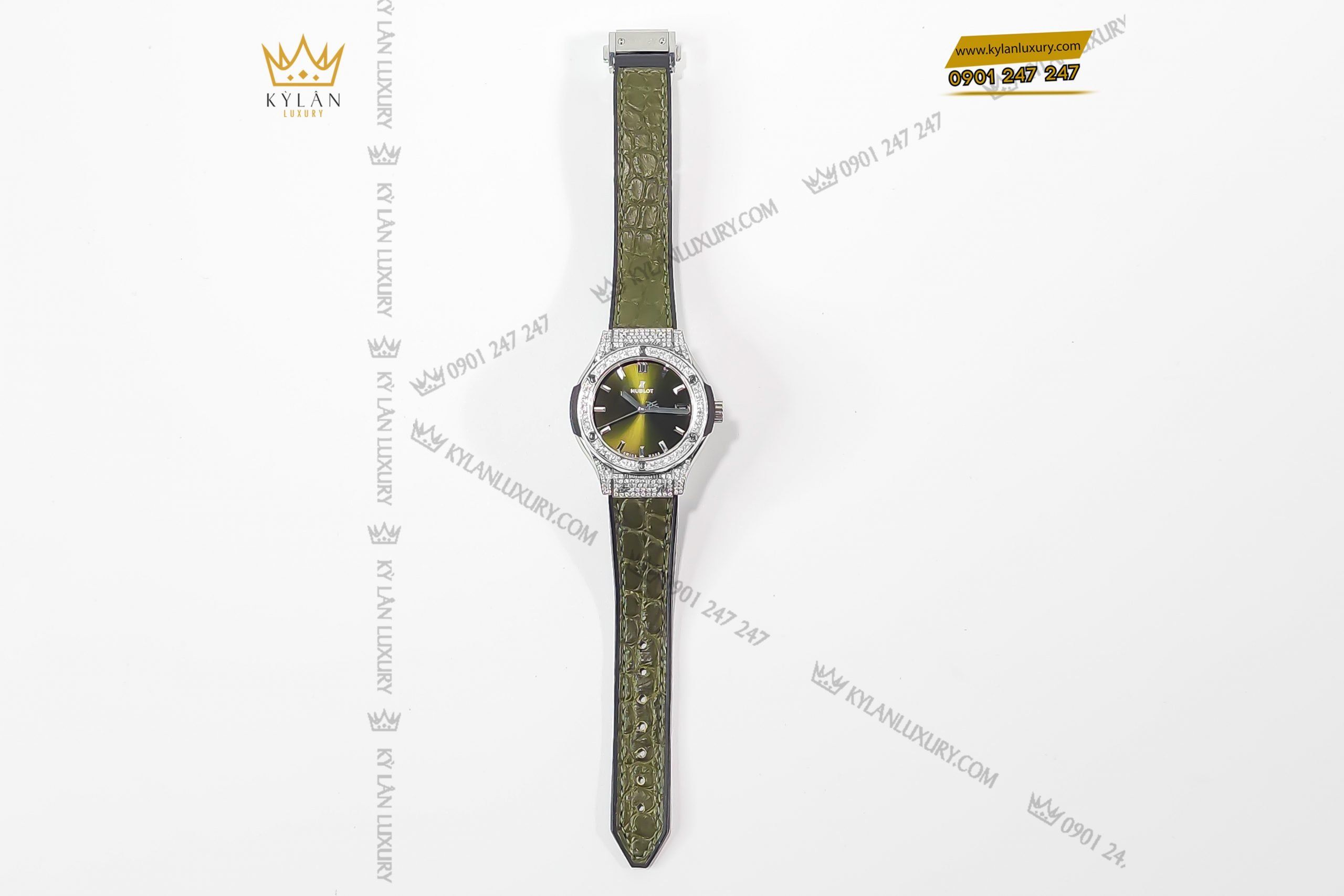 Đồng hồ Hublot Classic Fusion Green Pave 33mm 12 Kỳ Lân Luxury dong ho hublot classic fusion green pave 33mm 1 jpeg scaled Đồng hồ Hublot Classic Fusion Green Pave 33mm