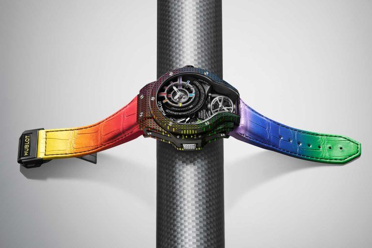 Kỳ Lân Luxury dong ho hublot mp 09 tourbillon bang rainbow 3d carbon 1 Đồng hồ Hublot MP-09 Tourbillon bằng Rainbow 3D Carbon