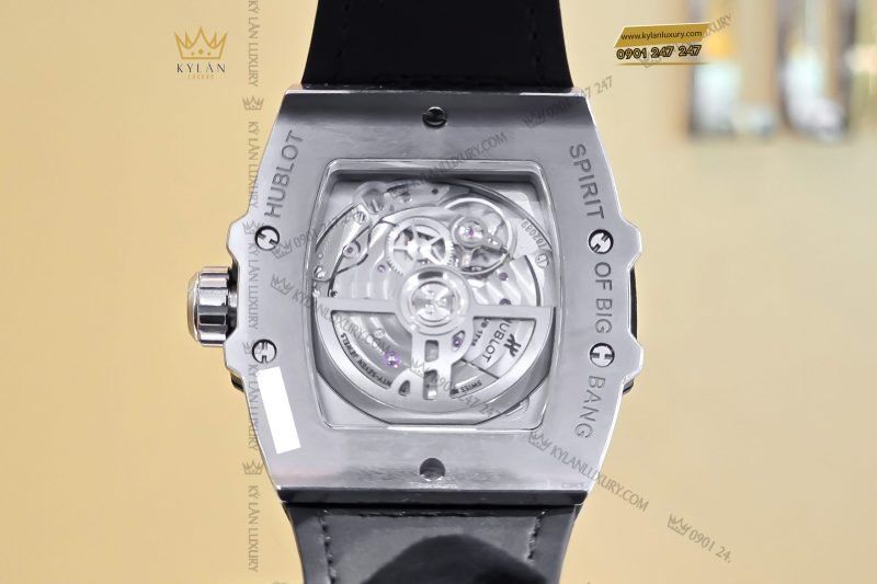 Kỳ Lân Luxury dong ho hublot spirit of big bang titanium diamonds 39mm 2 539fce83 51b6 473f a18e 718de10a8540 scaled 1 Đồng hồ Hublot Spirit Of Big Bang Titanium Diamonds 39mm