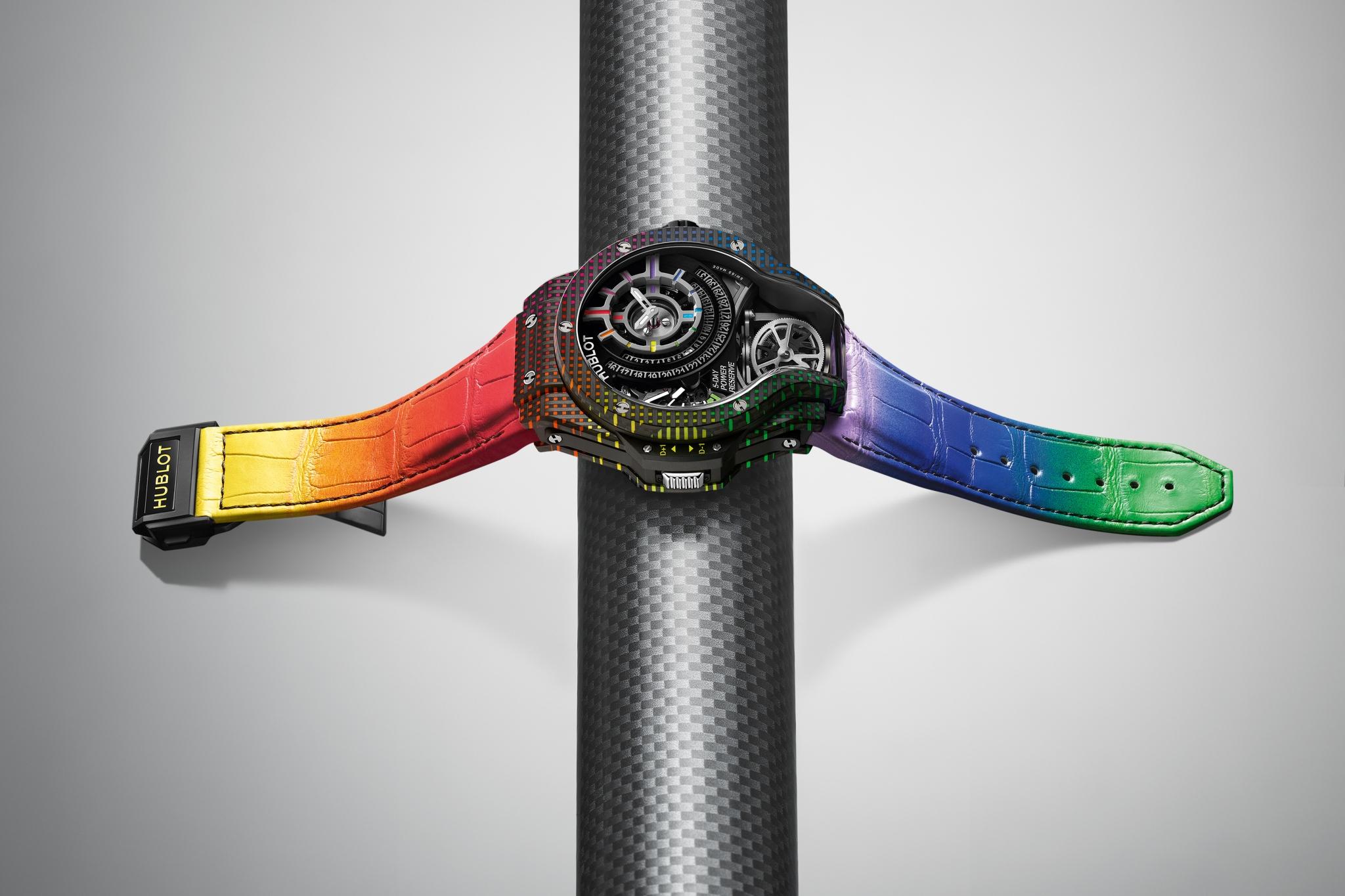 Đồng hồ Hublot Tourbillon Bi Axis Rainbow 3D Carbon 