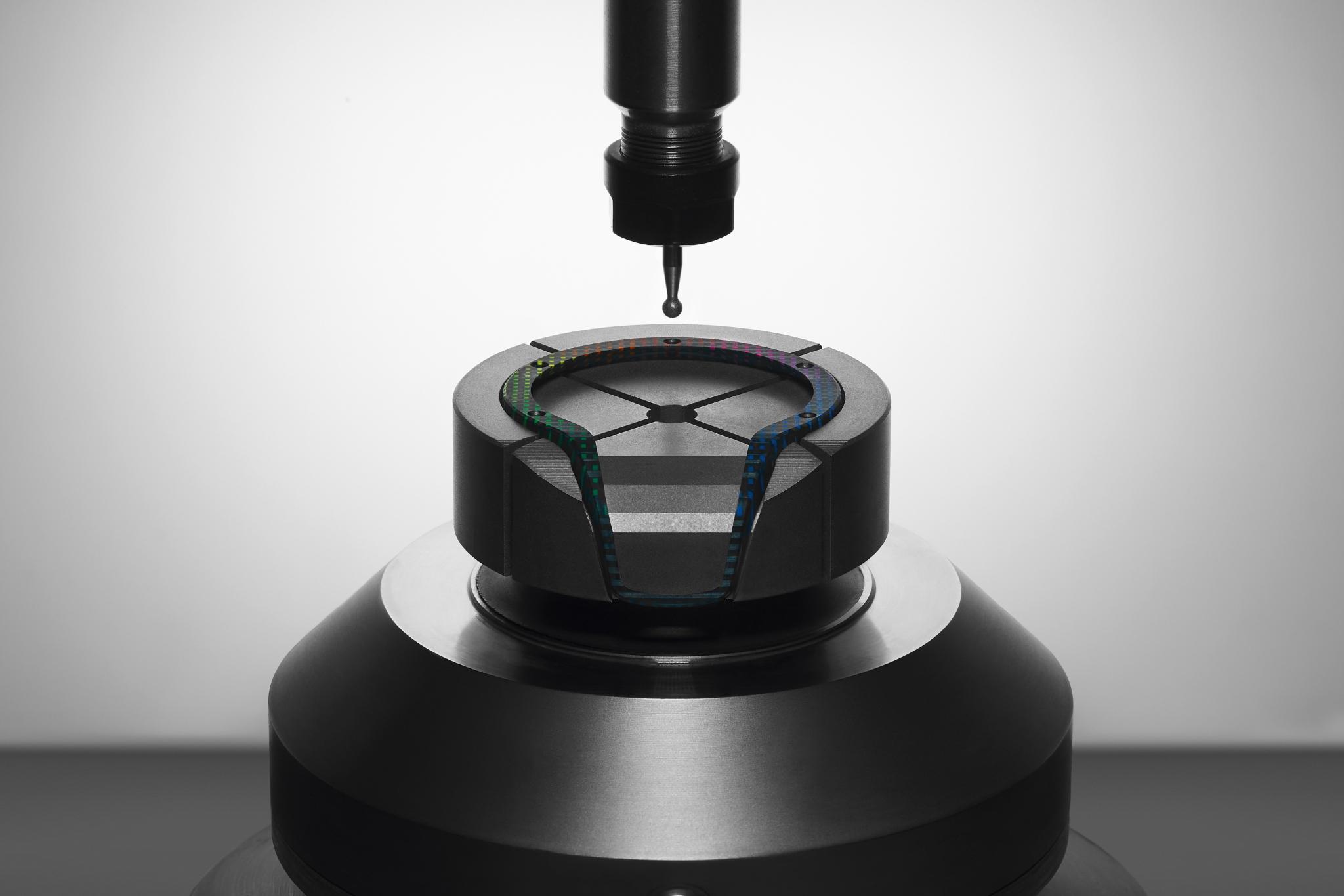 Đồng hồ Hublot Tourbillon Bi Axis Rainbow 3D Carbon 