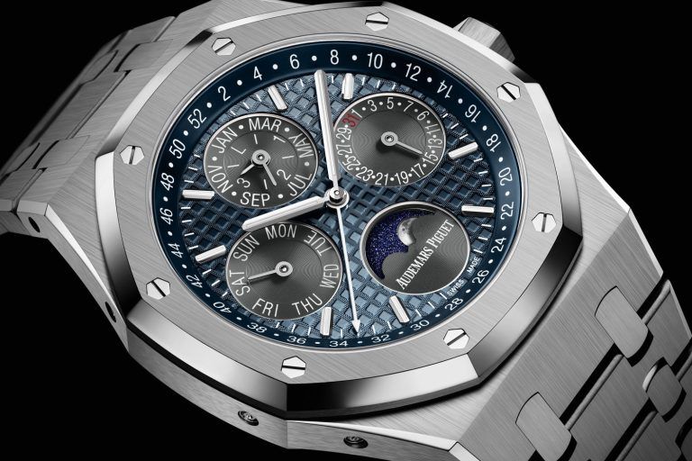Kỳ Lân Luxury dong ho lich van nien royal oak titanium 2021 1 jpeg Đồng hồ Lịch vạn niên Royal Oak Titanium 2021