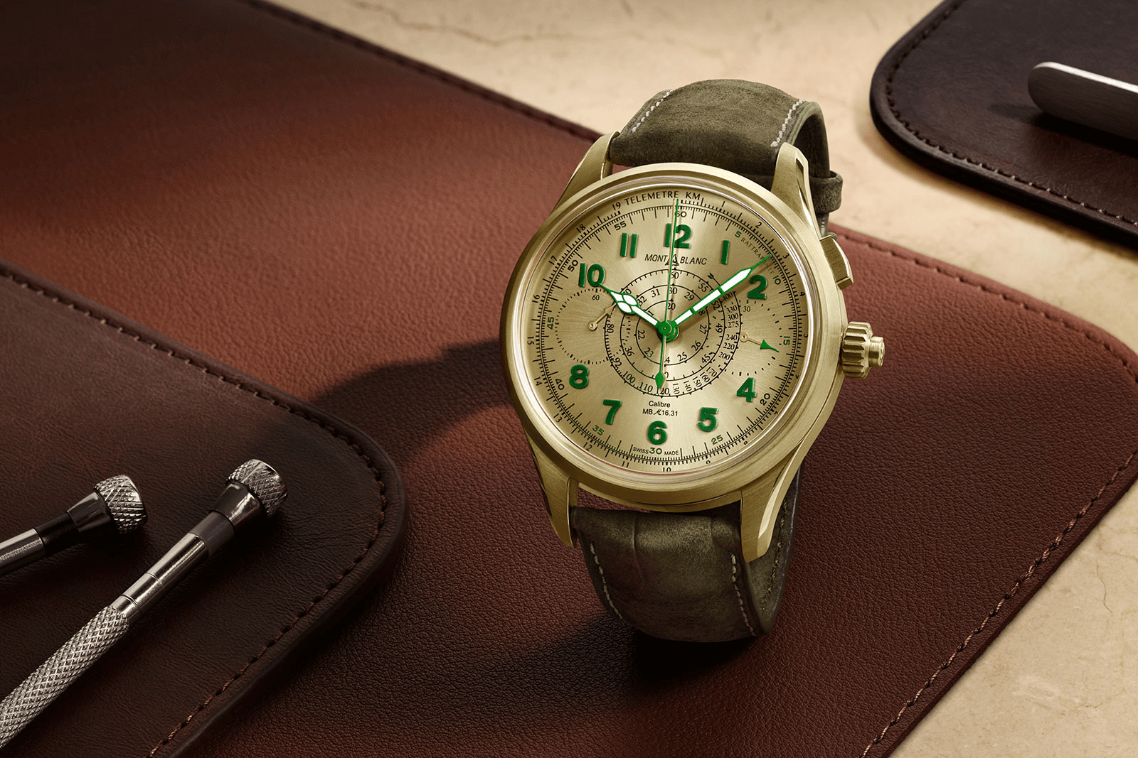 Kỳ Lân Luxury dong ho montblanc 1858 split chronograph vang lime gold 2021 Top 9 dòng đồng hồ xanh lá cây xuất sắc nhất hiện nay bạn nên biết (PHẦN 2)
