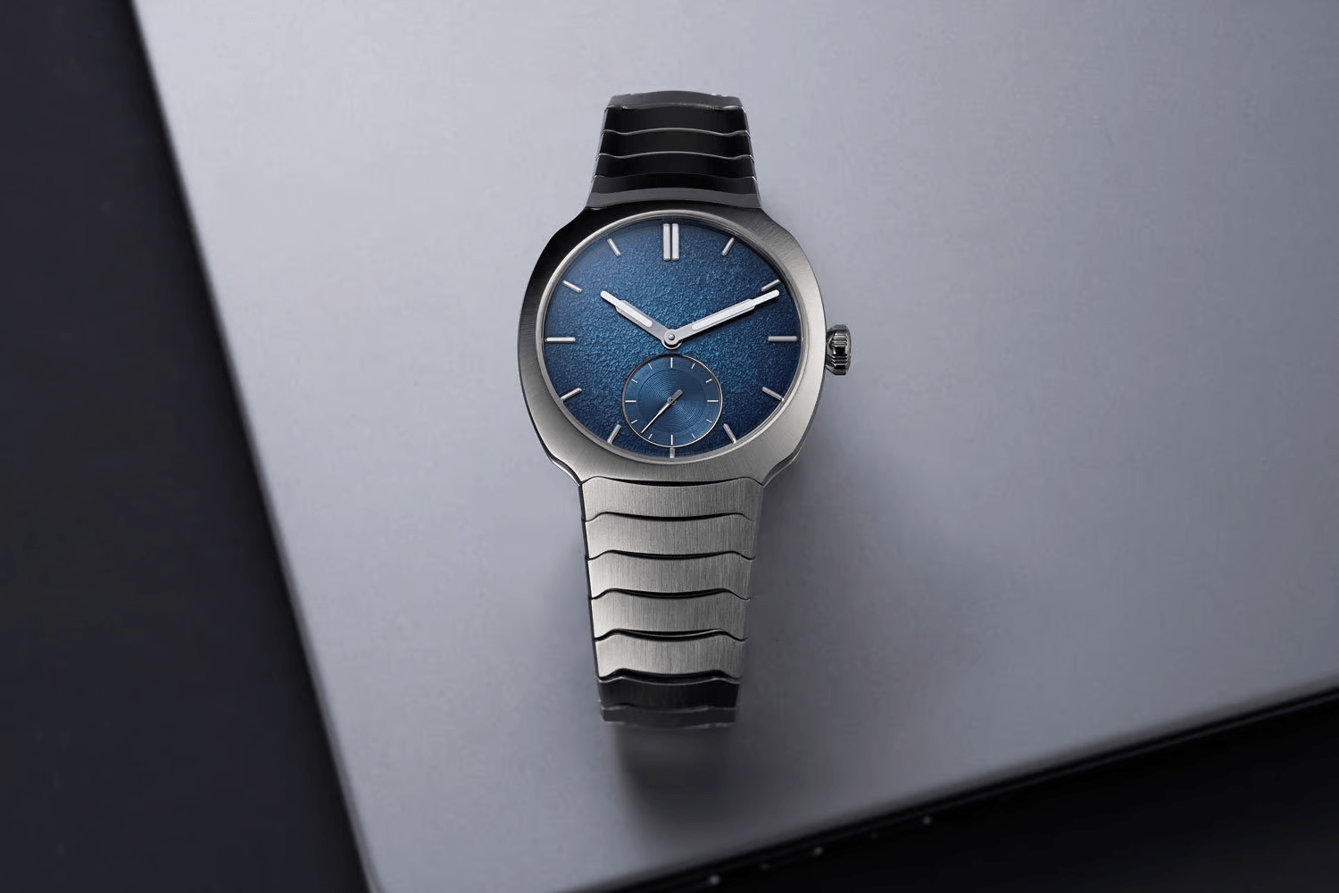 Đồng hồ H. Moser & Cie. Streamliner Small Seconds Blue Men