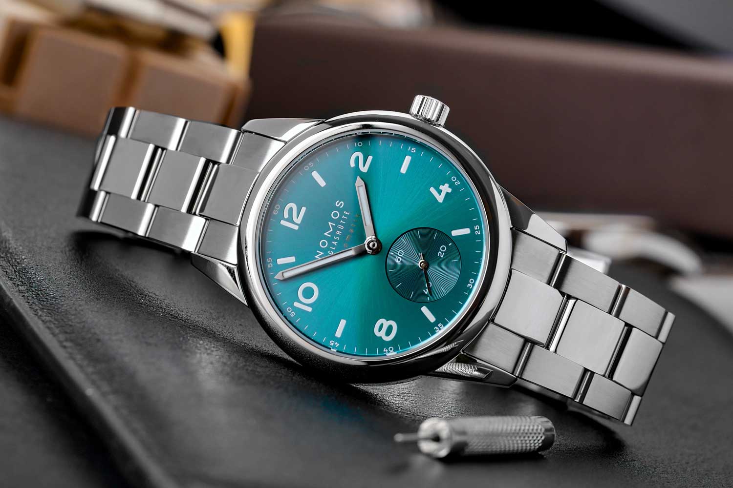 Đồng hồ Nomos Club Sport Neomatik