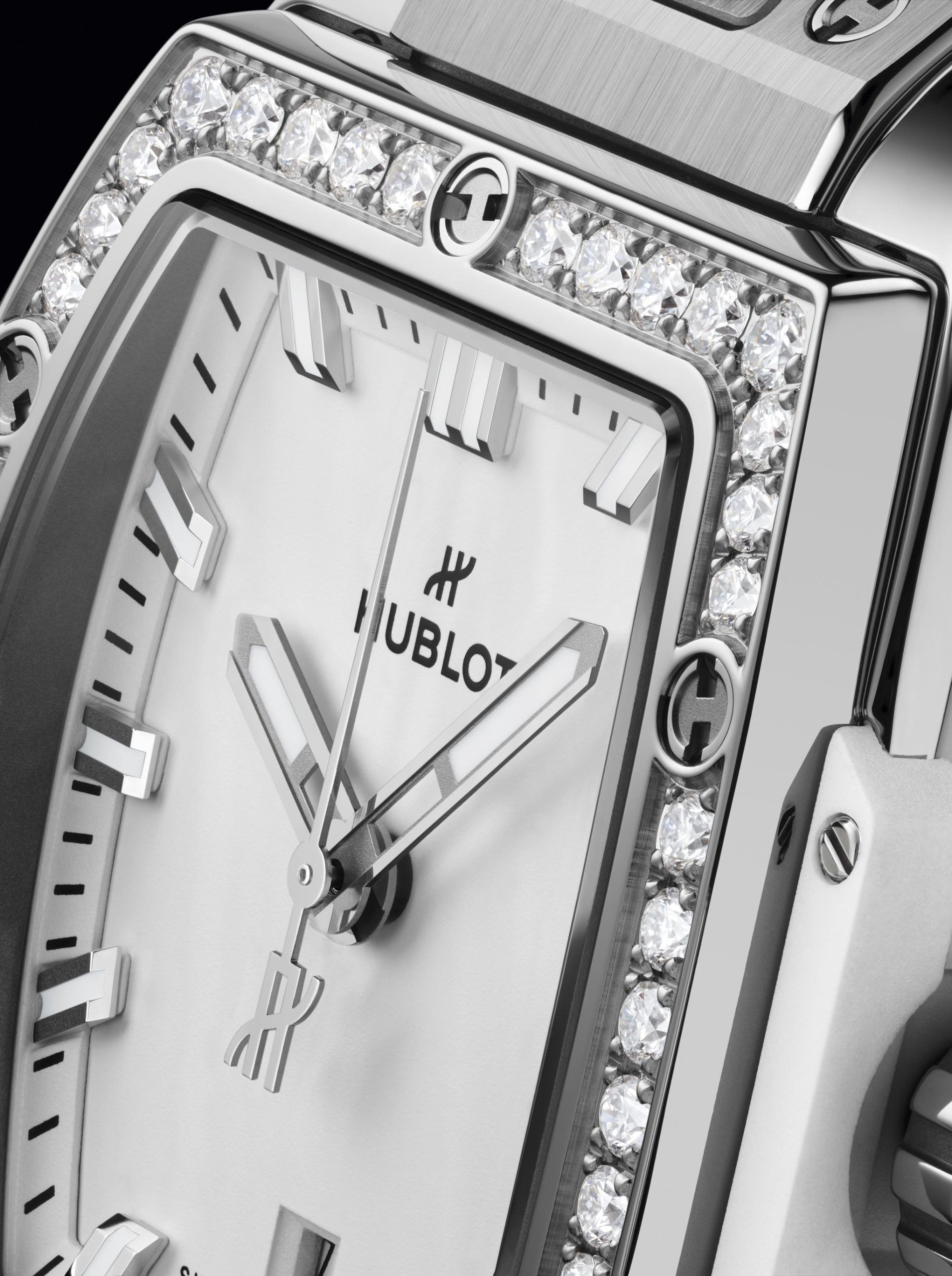  Đồng hồ Spirit Of Big Bang Steel White Diamonds 32mm