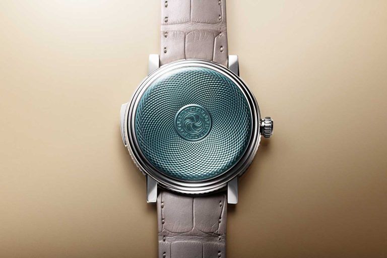 Kỳ Lân Luxury dong ho parmigiani fleurier minute repeater l armoriale repetition mysterieuse 2 Đồng hồ Parmigiani Fleurier Minute Repeater L'Armoriale Répétition Mystérieuse