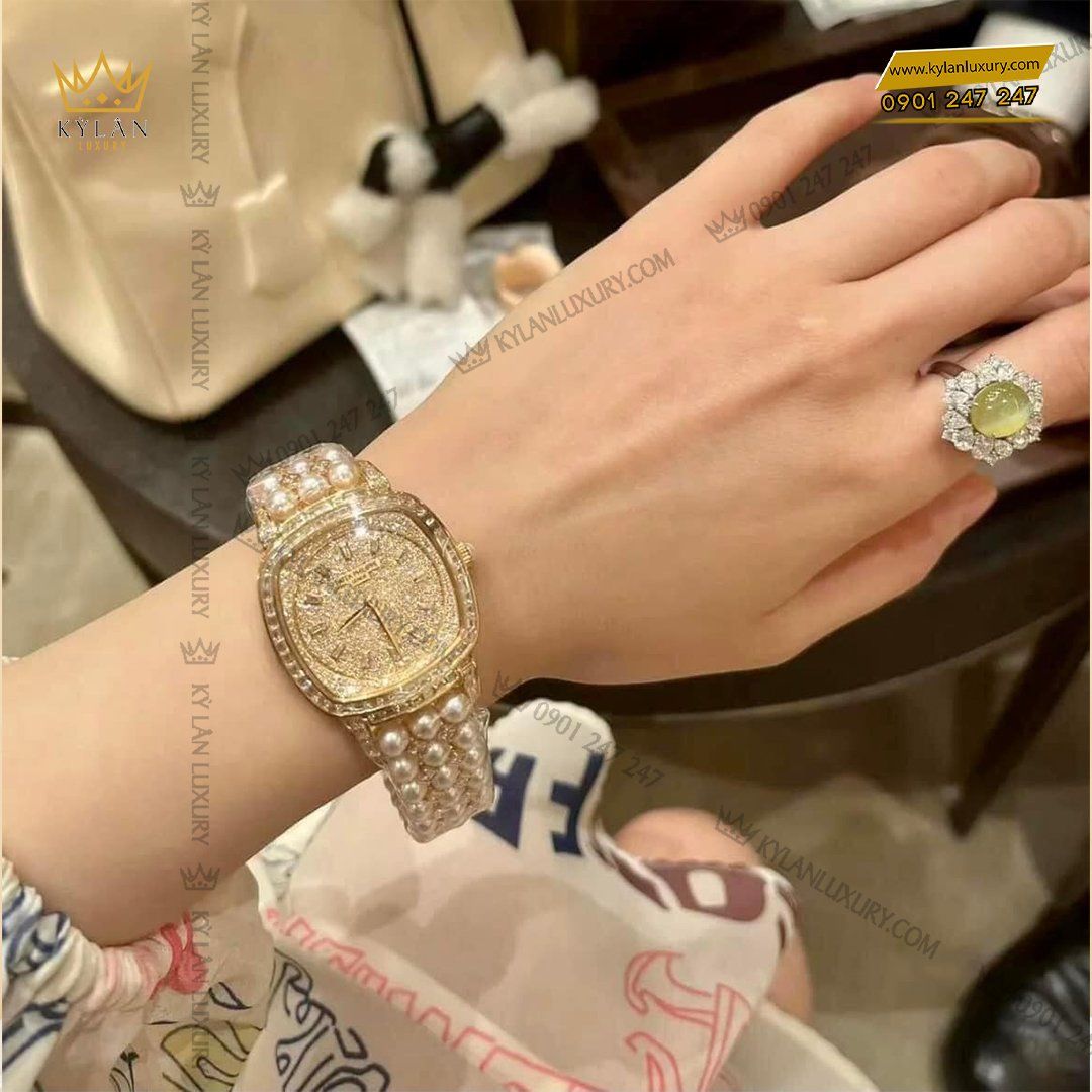 Kỳ Lân Luxury dong ho patek philippe gondolo haute joaillerie diamond pearl 7042100r 010 4 Đồng hồ Patek Philippe Gondolo Haute Joaillerie Diamond & Pearl 7042/100R-010