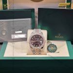 Kỳ Lân Luxury dong ho rolex datejust 41 126331 mat chocolate vanh bezel custom kim cuong 3 scaled 1 Đồng hồ Rolex Datejust 41 126331 mặt Chocolate vành bezel custom kim cương