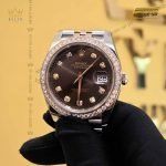 Kỳ Lân Luxury dong ho rolex datejust 41 126331 mat chocolate vanh bezel custom kim cuong 8 scaled 1 Đồng hồ Rolex Datejust 41 126331 mặt Chocolate vành bezel custom kim cương