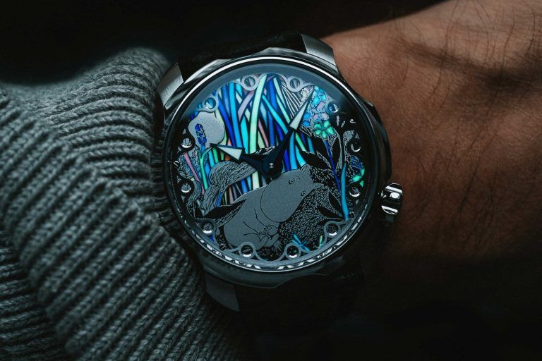 Đồng hồ Sarpaneva X Moomin cực kỳ sống động 1 Kỳ Lân Luxury dong ho sarpaneva x moomin cuc ky song dong 1 Đồng hồ Sarpaneva X Moomin cực kỳ sống động