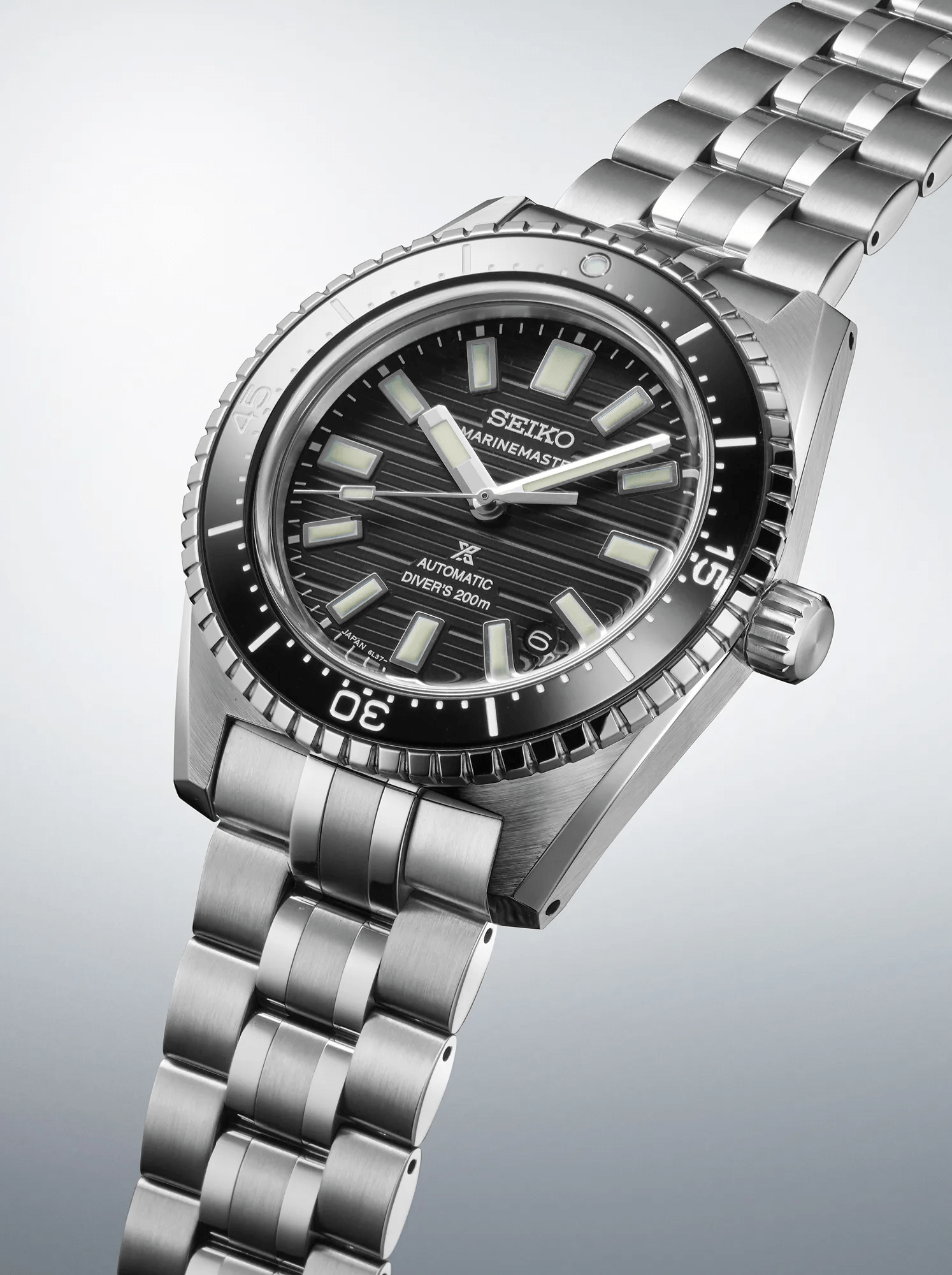 Kỳ Lân Luxury dong ho seiko prospex marinemaster sje099 kylanluxury 4 4e06be22 0f72 4bbf 968d 69cdacda03ba Chiếc đồng hồ lặn cao cấp mới của Seiko Marinemaster