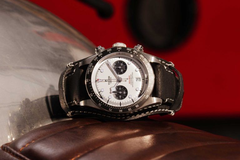 Kỳ Lân Luxury dong ho tudor black bay chrono steel 1 549f816f 0c1d 4d9d bc05 f1196086af1a Đồng hồ Tudor Black Bay Chrono Steel